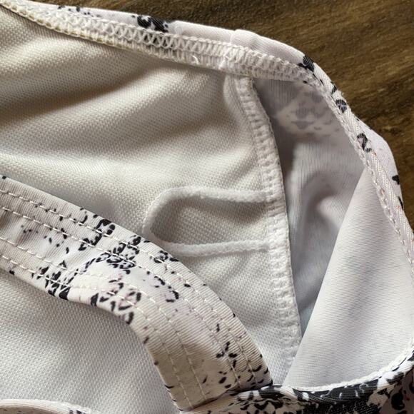 Snake Print Black and White Bikini Top Size Small - Picture 7 of 9